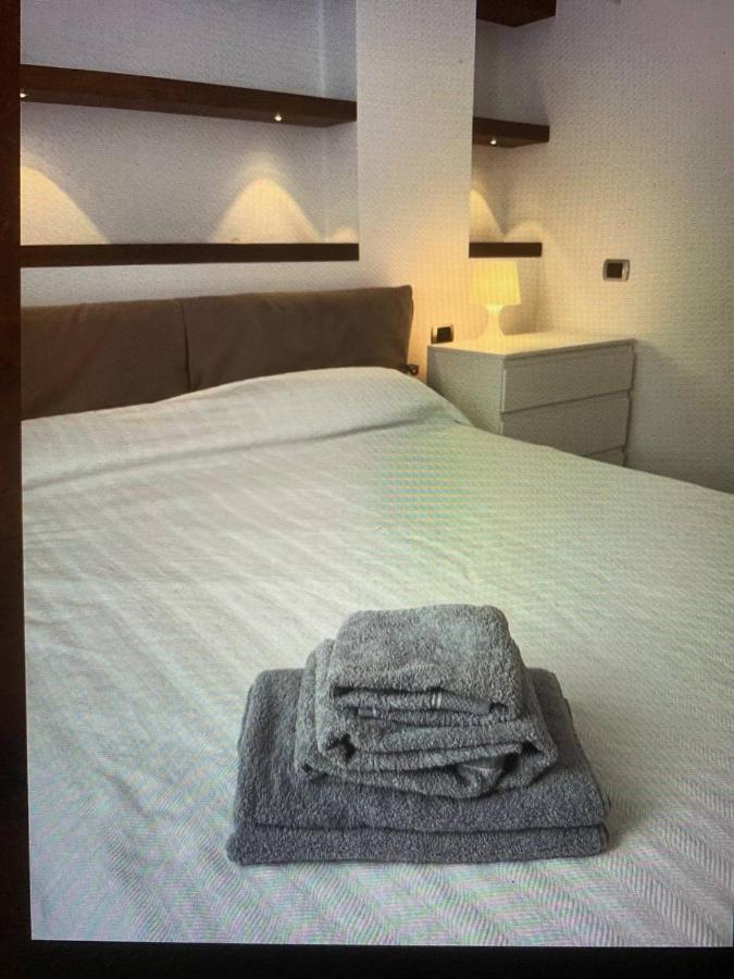 S.Ambrogio/Duomo •Jacuzzi • Luxury •Design Apartment Milan Luaran gambar