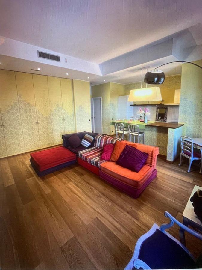 S.Ambrogio/Duomo •Jacuzzi • Luxury •Design Apartment Milan Luaran gambar