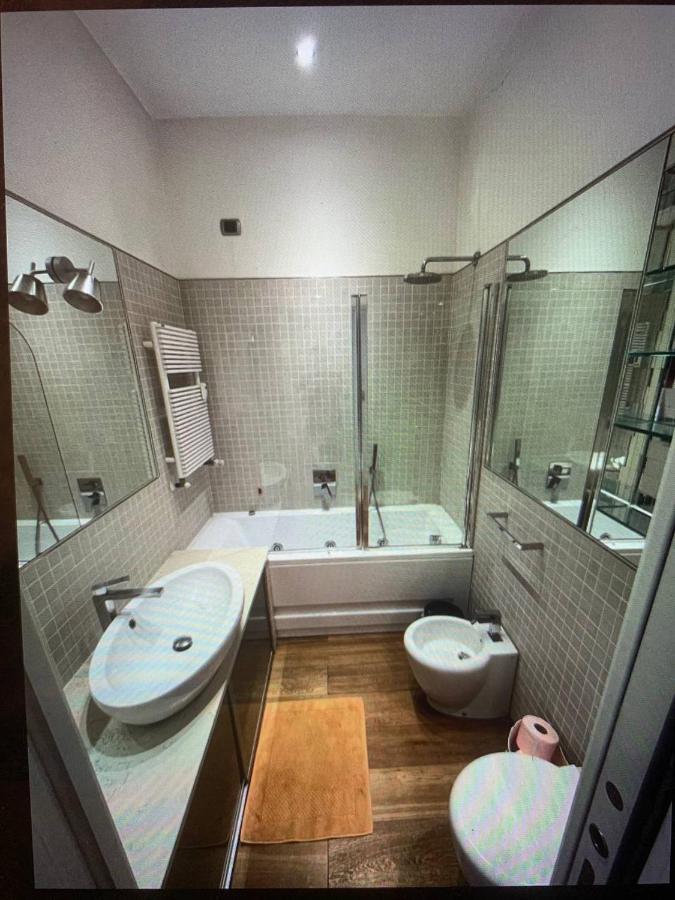 S.Ambrogio/Duomo •Jacuzzi • Luxury •Design Apartment Milan Luaran gambar